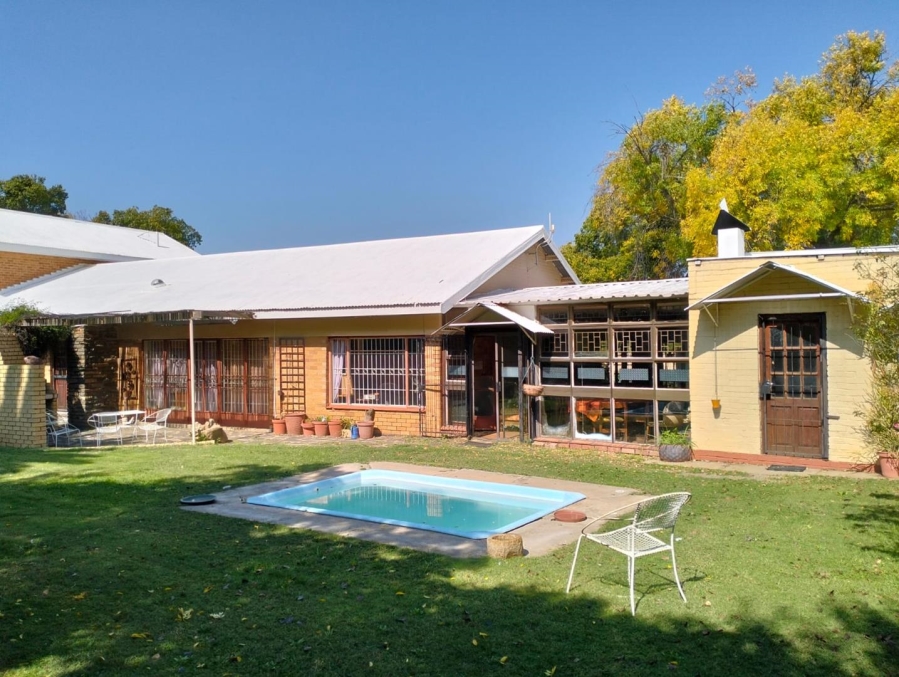 9 Bedroom Property for Sale in Bayswater Free State